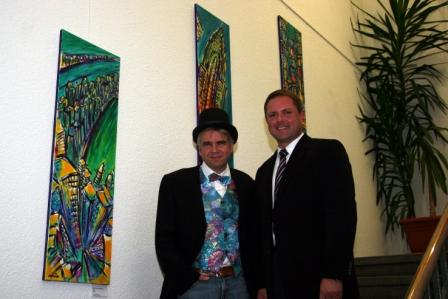 Jrgen Schimmel mit Brgermeister Bernd Obst                        Matthias Glaser